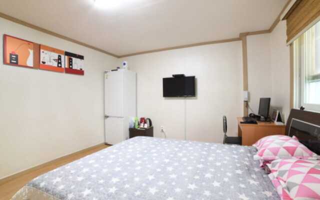 Gumgang Town Pension