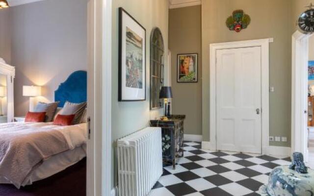 Edinburgh Castle Suite - The Edinburgh Address