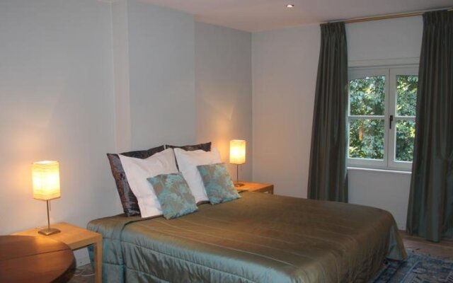 Two Rooms In Bruges