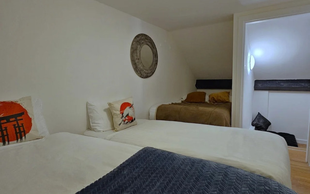 White Tulip Central 3bedroom Duplex Loft