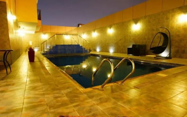 Almuhaidb Takhasosi Suites