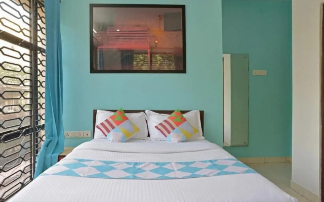 Goroomgo Space Town Kolkata