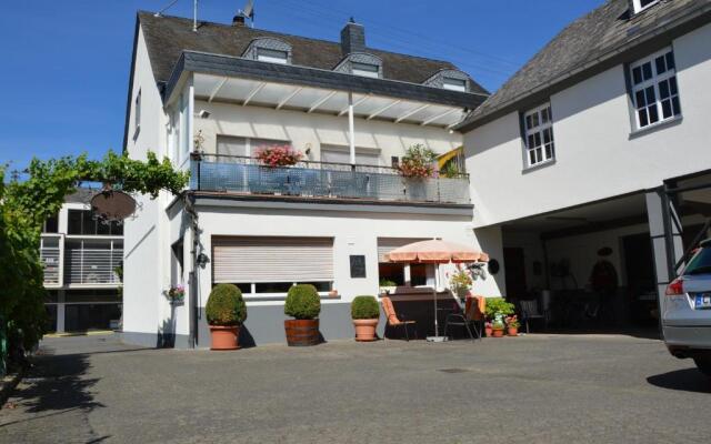 Wein & Gästehaus Ballmann