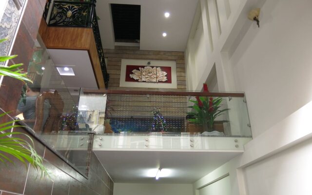 Minh Nhu Hotel