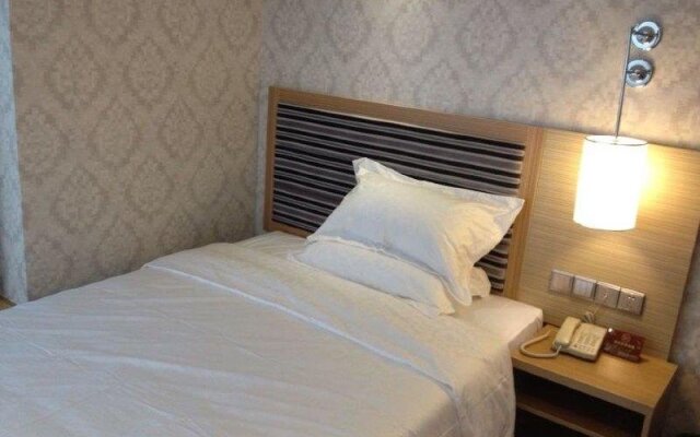Yake Hotel