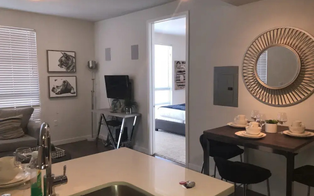 Luxury Downtown LA 3BD Convention Suite