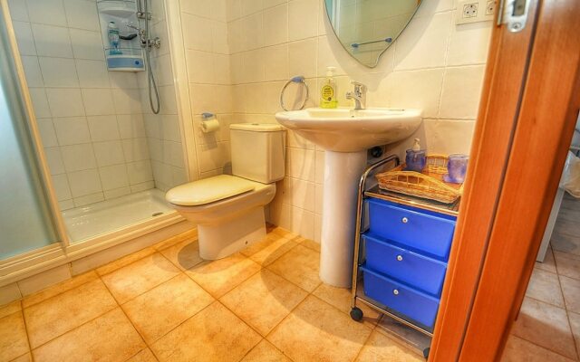 Apartamento cerca de Water World y Gnomo Park