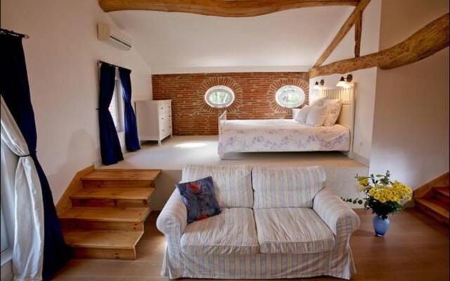 Chambres dHotes Au Château