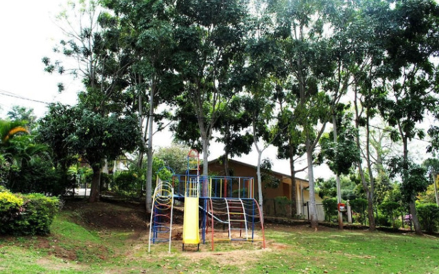 Victoria Range Villas