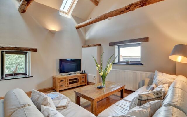 Rustic Holiday Home in Lynton with Garden near Malmsmead