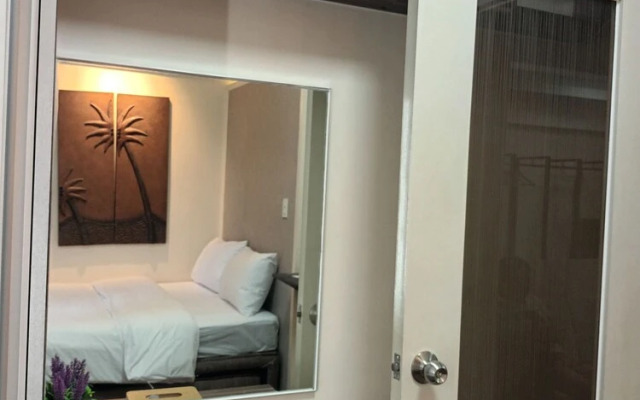 Serene Condo Retreat in Lapu-lapu With Stunning Views