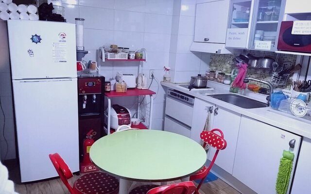 Girls Generation Hostel