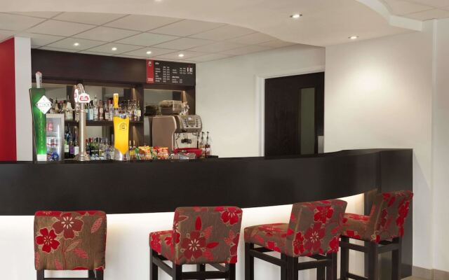 Ramada Wakefield