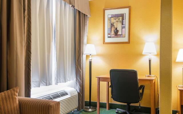 Quality Inn & Suites Franklin