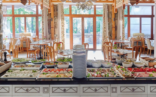 ARIES Hotel & SPA