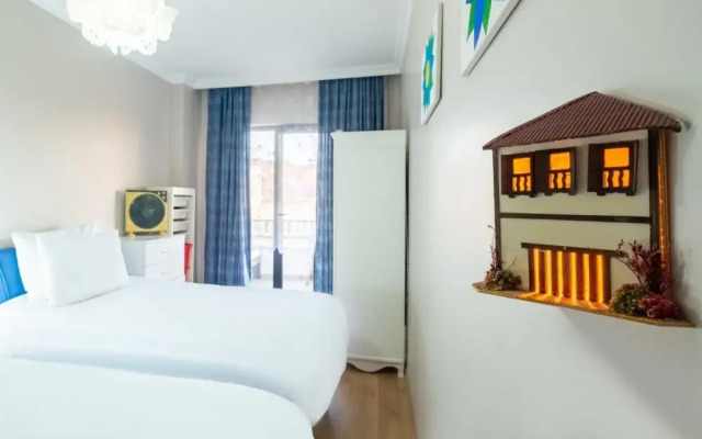 Peaceful Duplex Flat With Adalar View in Maltepe