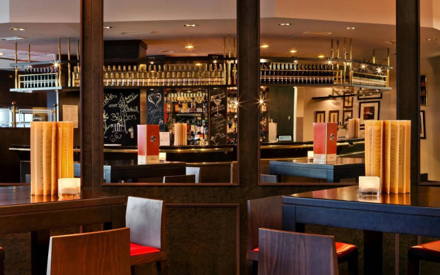 Spark by Hilton Wuppertal City Centre