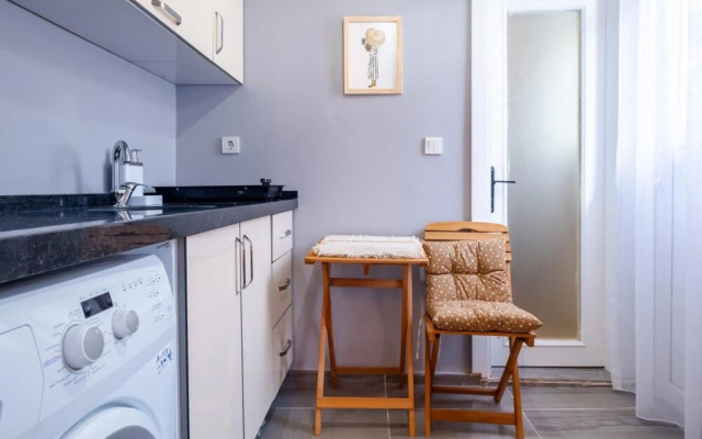 Spectacular Flat Near Bagdat Street in Kadikoy
