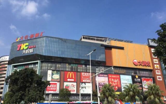 Vienna Hotel Zhongshan Bus Station