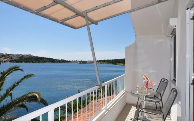 BM Apartments Rogoznica