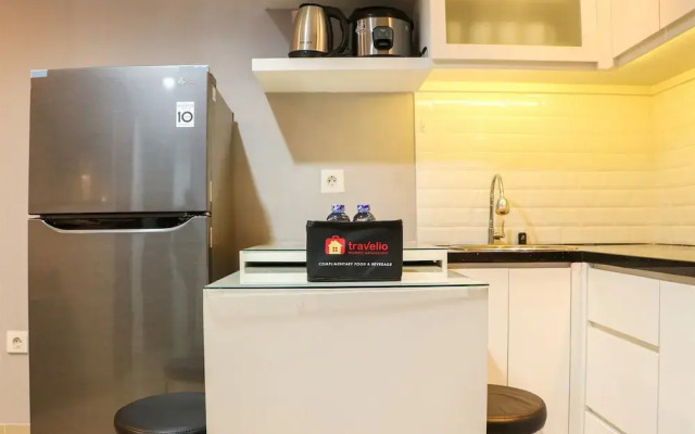 Nice And Comfy 2Br Apartment At Royal Olive Residence