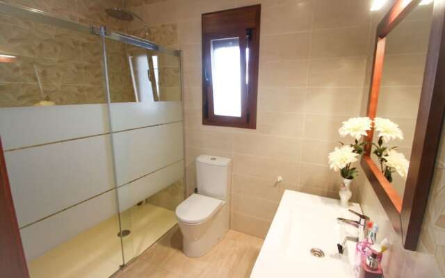 Finca La Verema - holiday home with private swimming pool in Benissa