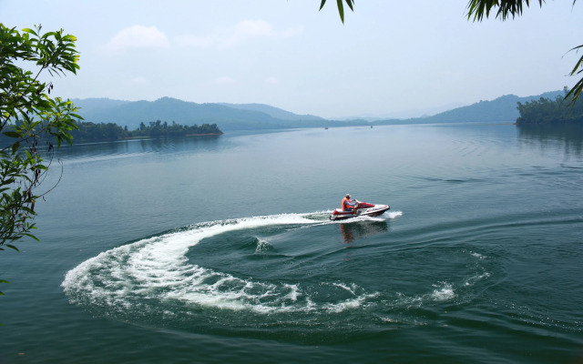Phu Ninh Lake Resort