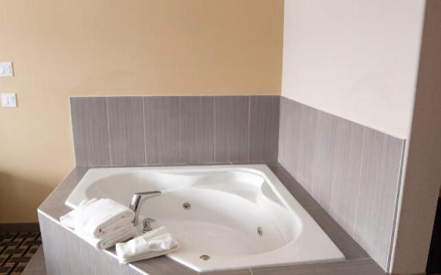 Western Star Inn & Suites Esterhazy
