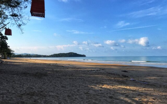 Hey Beach Hostel