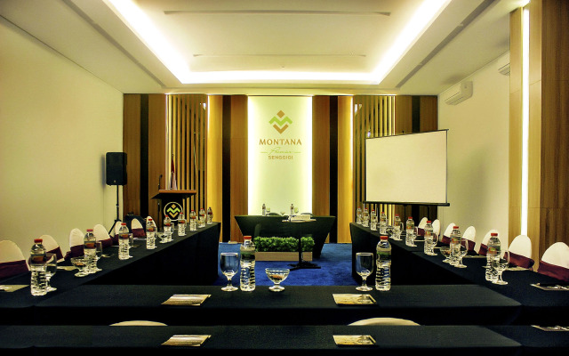 Montana Premier Senggigi