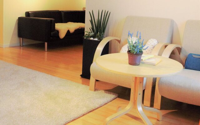 Jenna Suite Gangnam Garosu-gil