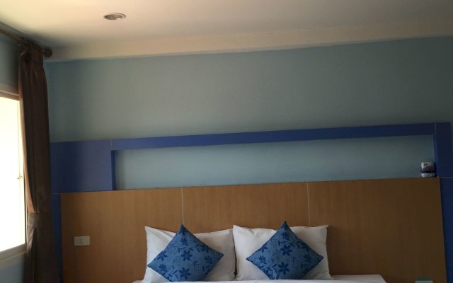 Krabi Serene Loft Hotel