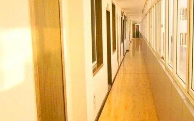 Chengde Xinhe 521 Theme Hotel