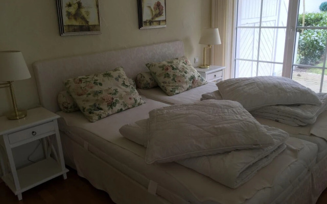 Zingst-3-Zi-Ferienwohnung-SEELORD-Strandresidenz-Godeke-Michels