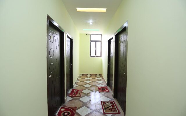 Hotel Baswari By OYO Rooms