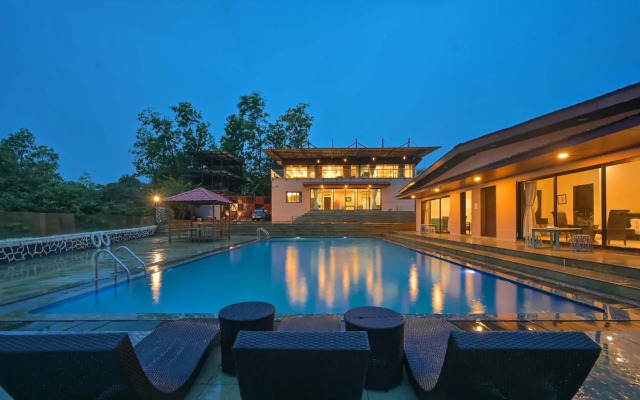 StayVista at Lake Mansion