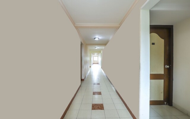 Hotel Hill Top by OYO