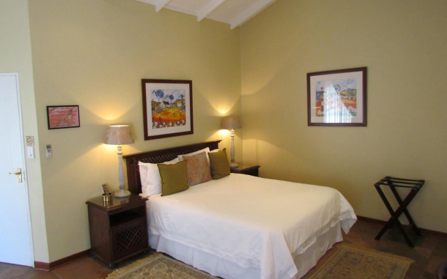 Matumi Golf Lodge