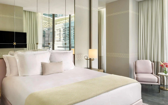 SLS LUX Brickell