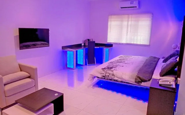 Gbemiro Ambassador Hotel and Suites