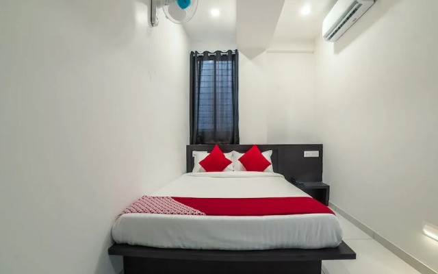 Samudra Executive by OYO Rooms