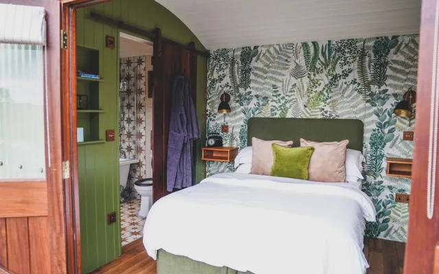 Leworthy manor hideaways