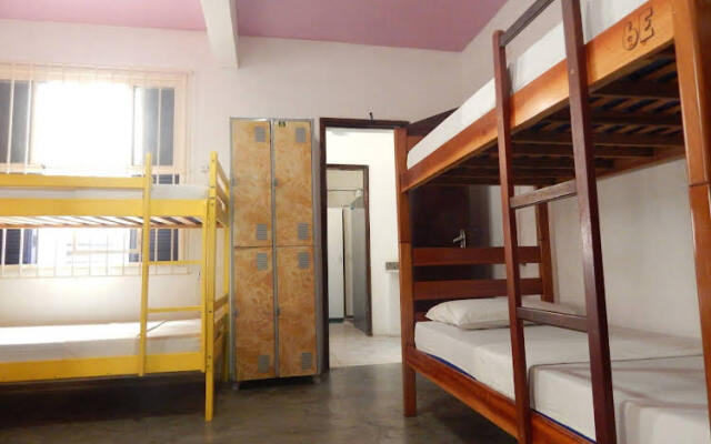 Cafofo Hostel - Albergue
