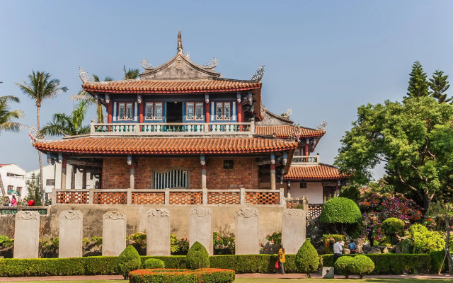 Royal Group Motel Tainan Branch