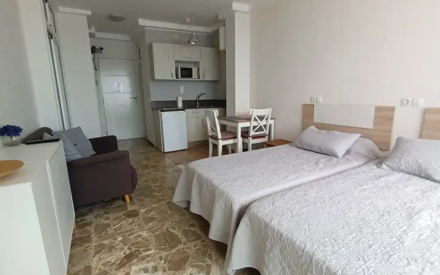 House and Beach 2 Jump Into the Sand