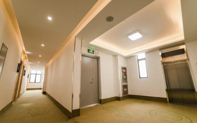 GreenTree Inn Suzhou Zhangjiagang City Jingang Town