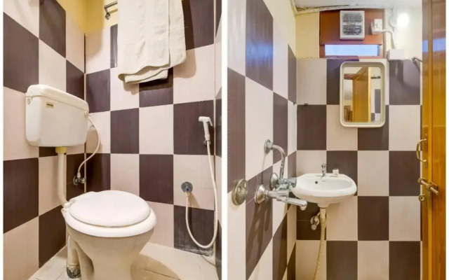 B Squre Villa by OYO Rooms