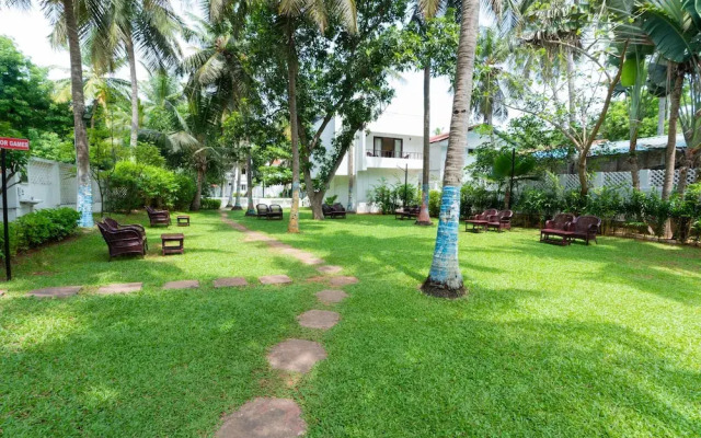 Shelter Beach Resort