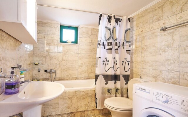 Achilleas Apartments