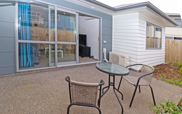 2 Brm Apartment 4 on Jones Crescent